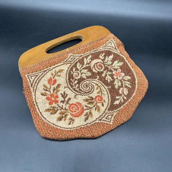 Vintage Floral Tapestry Purse Wooden Handles 1970s Roses Boho Retro As Is - Picture 1 of 12